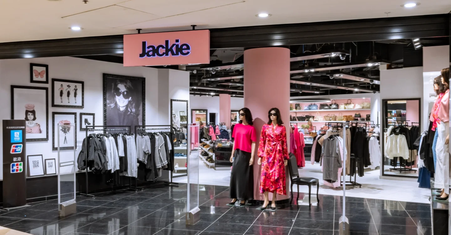 Jackie Fältöversten på Karlaplan