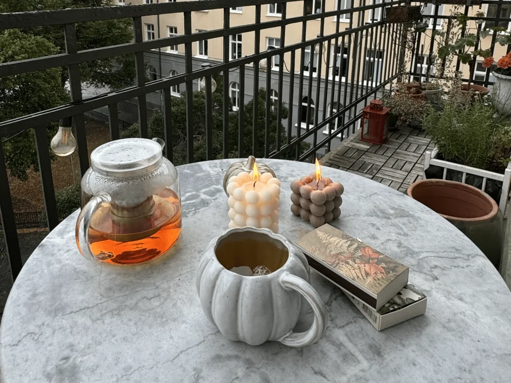 Te från Bönor och blad i i Fältöversten