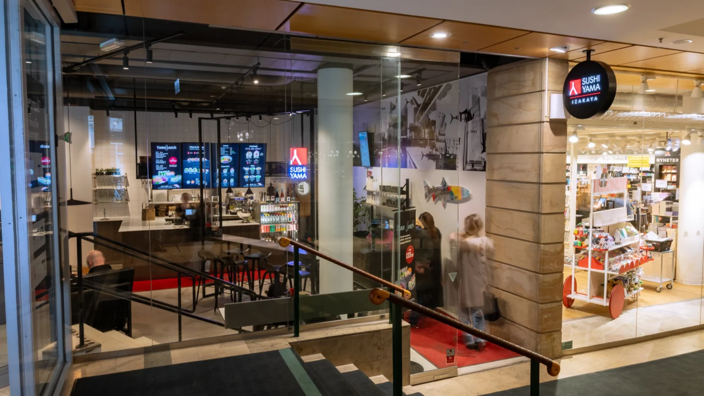 Sushi Yama Fältöversten på Karlaplan